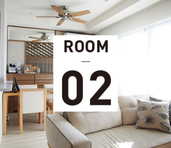 ROOM02