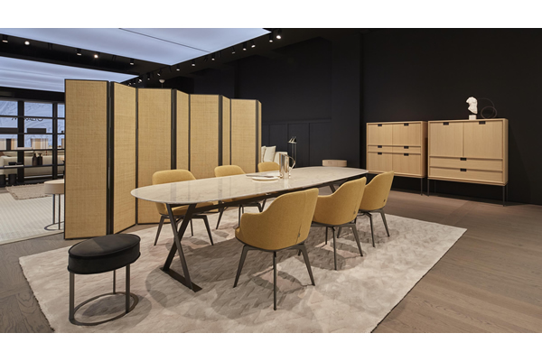 GMIK409A○B&B ITALIA MAXALTOEUNICE ダイニング